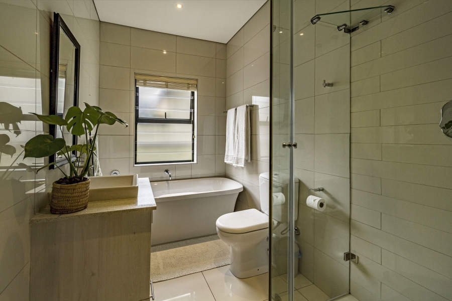 3 Bedroom Property for Sale in Heldervue Western Cape